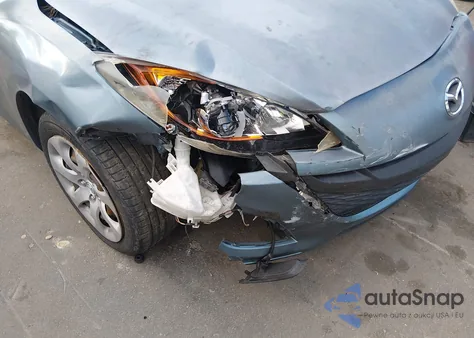 2011 Mazda Mazda3 I Sport z USA, uszkodzony, nr VIN JM1BL1UG0B1470085